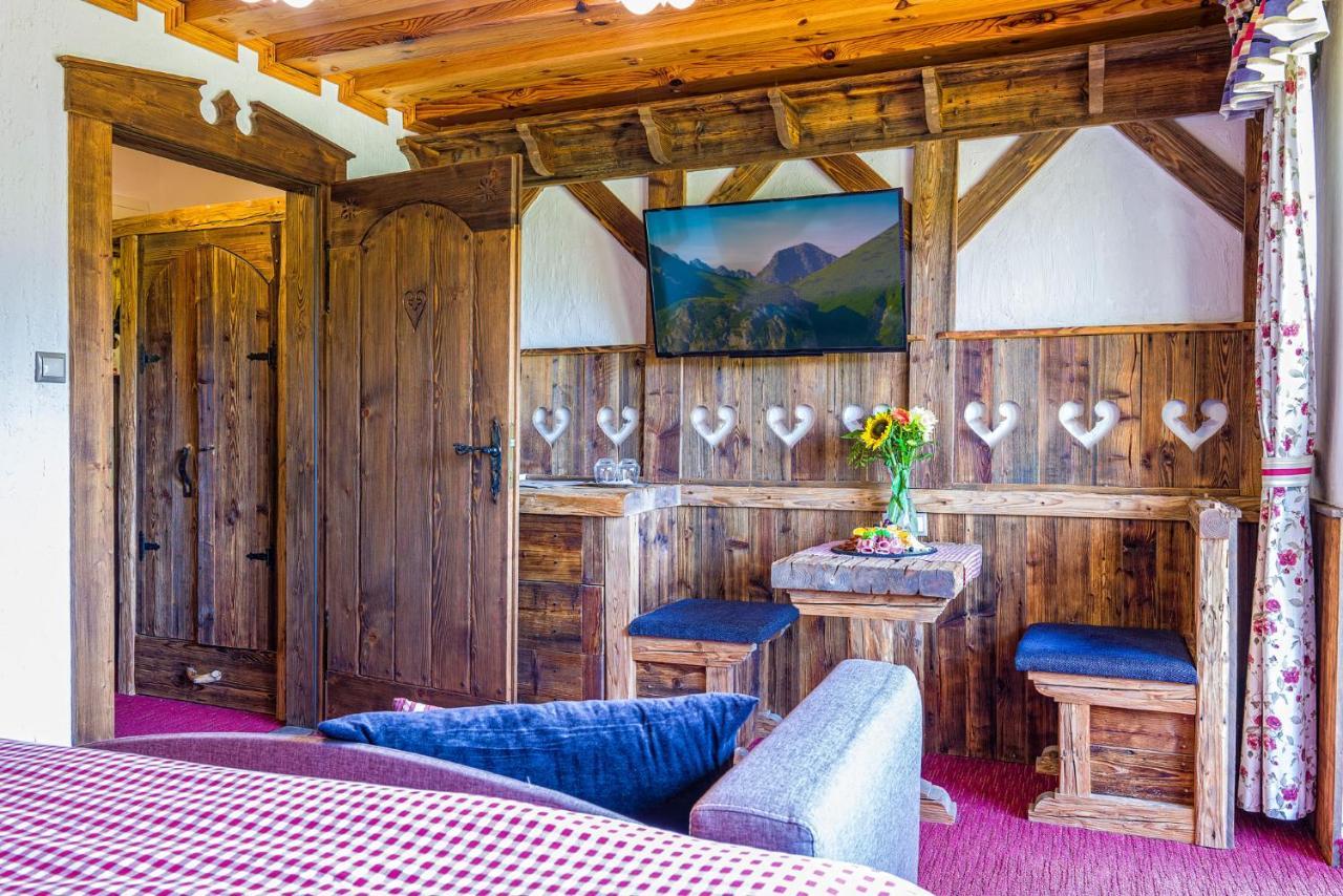 Hotel Wellness Strachan 3*